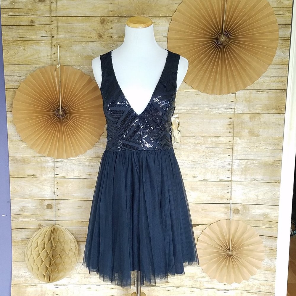 NWT NAVY SEQUIN PARTY DRESS